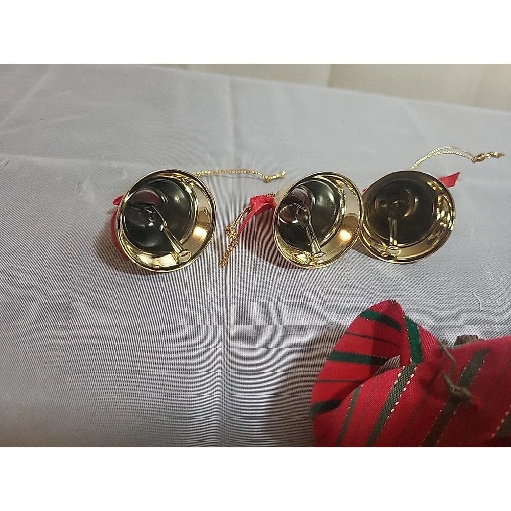 4 Small Vtg Bells With Ribbons Christmas‎ Ornaments